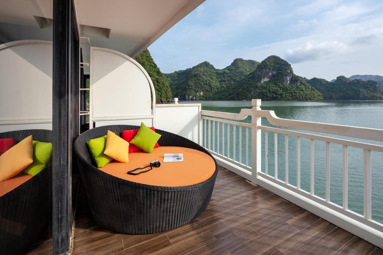 Le Journey Luxury Cruise Hotel Ha Long Exterior photo